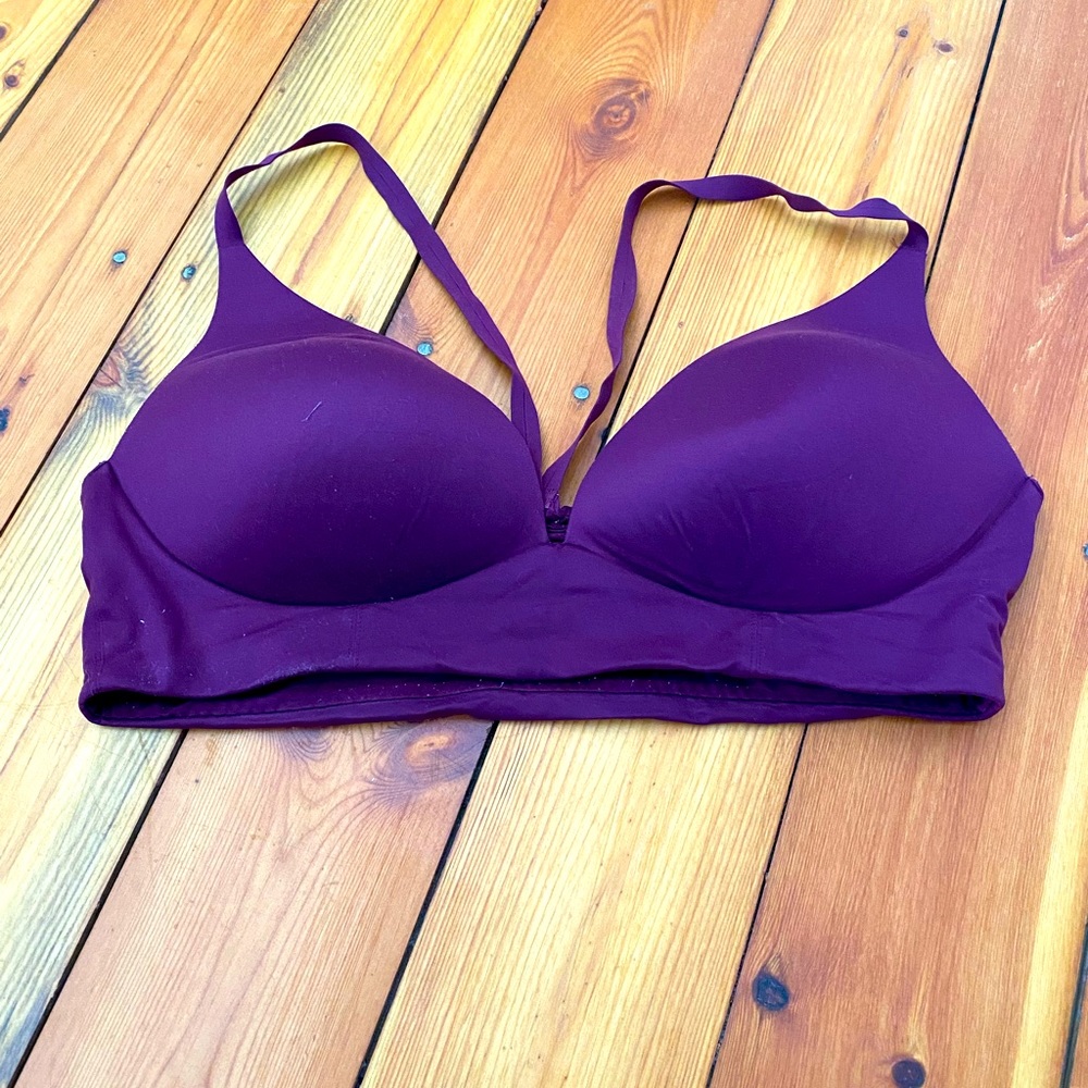 Victoria’s Secret cross back bra, size 38C